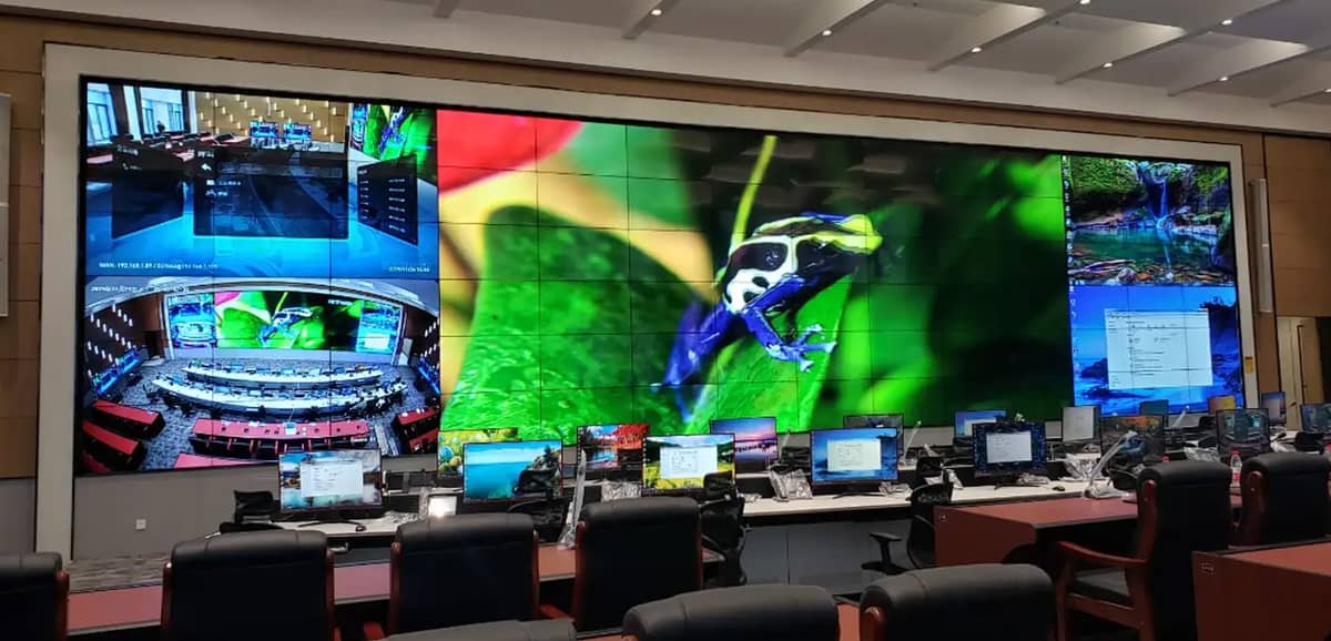 图像拼接处理器 大屏幕拼接显示系统